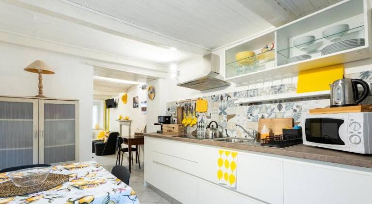 Apartment with 3 rooms for 6 persons — photo 3