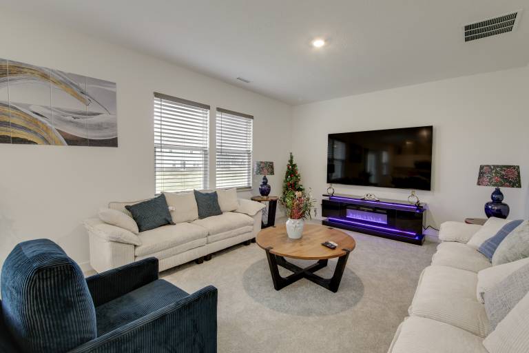 Shop Dine & Explore Indy Area Adventure Base