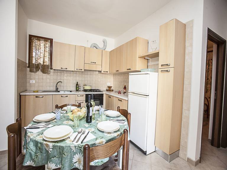 Child-friendly charming rental apartment with patio | City view | Next to the beach | Dogs allowed — photo 3