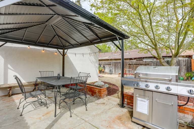 Fire Pit & Yard Games Inviting Clarksburg Cottage