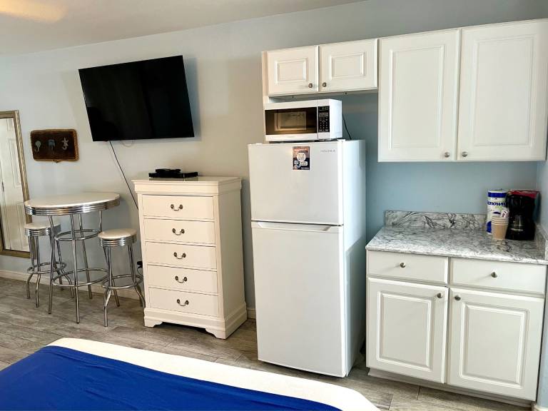 Condo with 1 room for 4 persons — photo 4