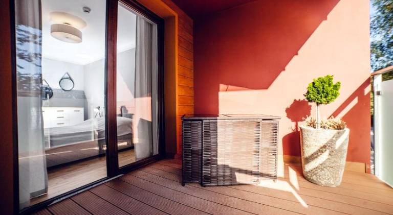 Beautiful holiday apartment with hot tub, yard & pool | Pets allowed — photo 5