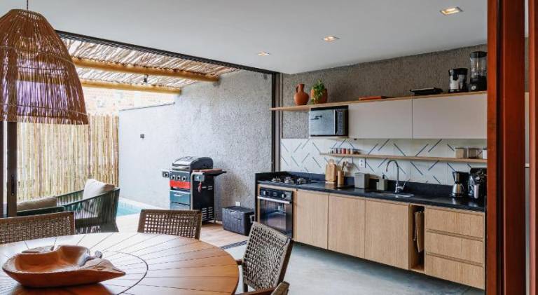 Vacation home with jacuzzi & pool in São Miguel dos Milagres