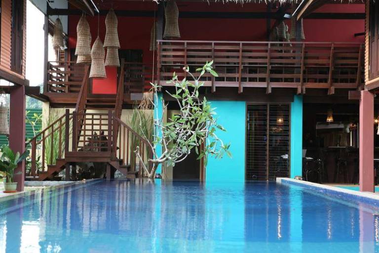 Hostel  Kampung Santubong