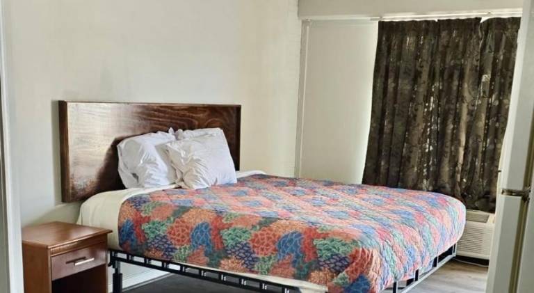 Budget Inn — photo 4