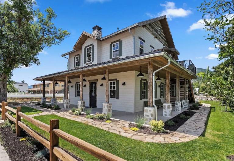 Farmhouse Midway