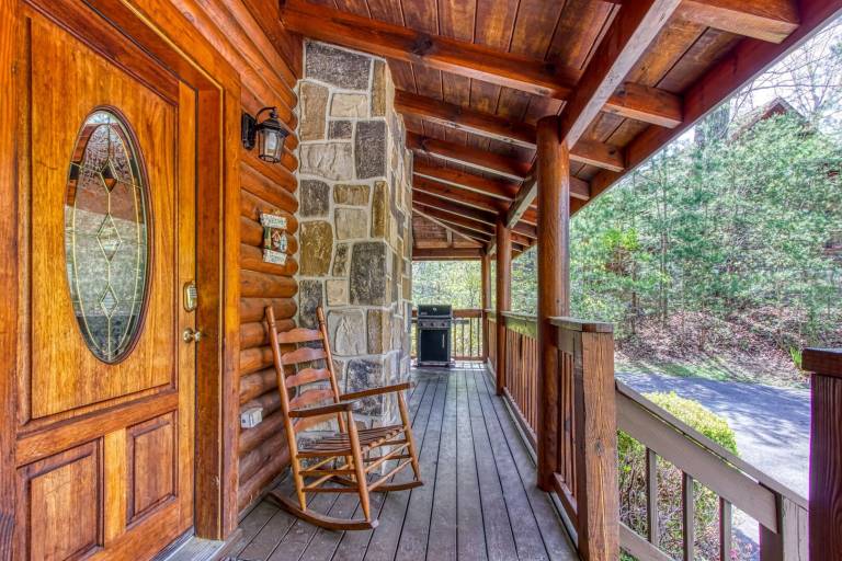 Children-friendly cabin with private pool | Pet-friendly — photo 3