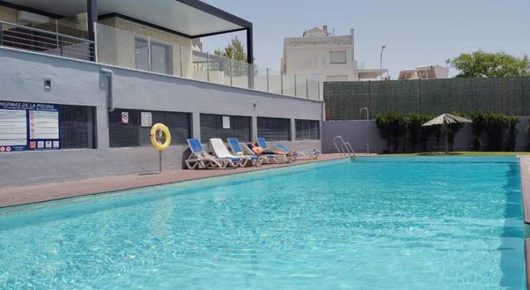 Holiday apartment with pool in Tarifa