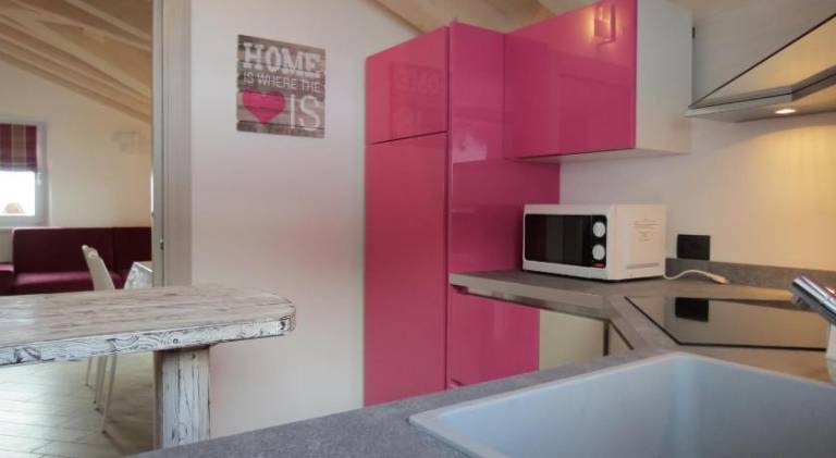 Holiday apartment with 2 rooms for 5 persons — photo 4