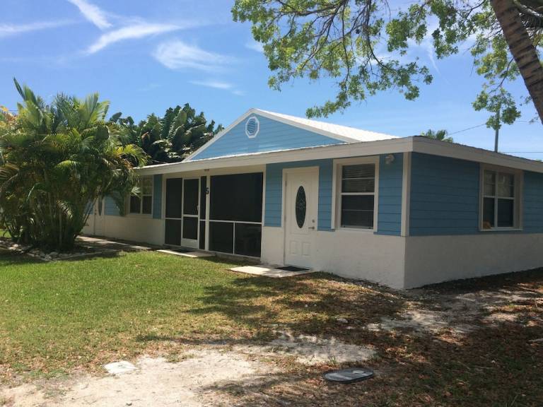 Cabin Cudjoe Key