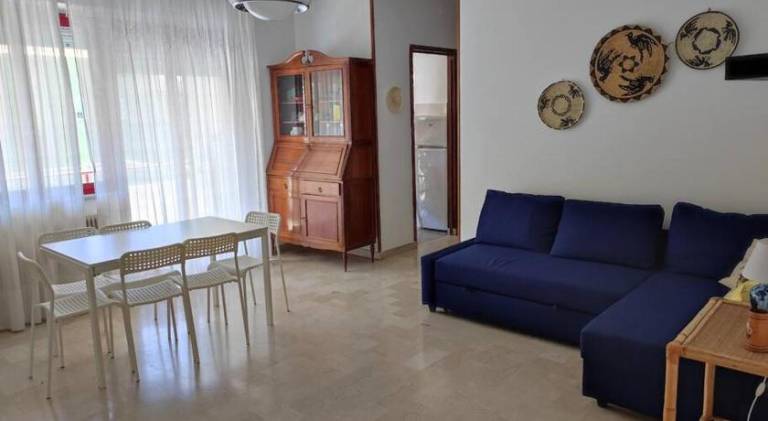 Rental apartment with 2 rooms for 7 persons in Celle Ligure