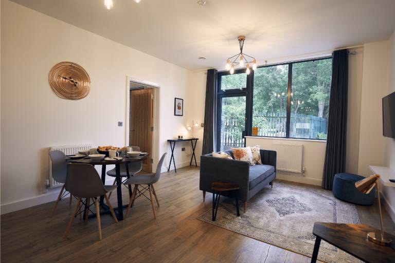 Apartment with pool, yard & patio — photo 2