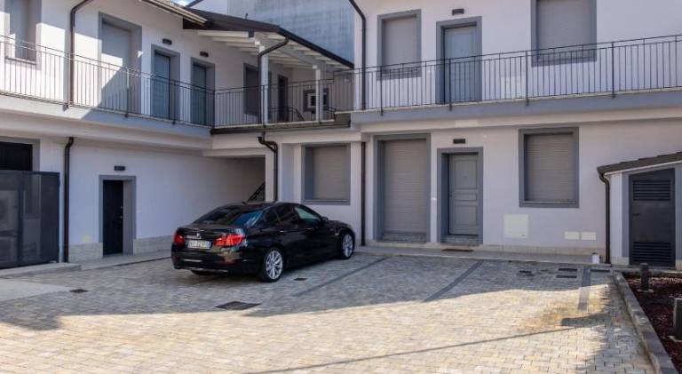 80 m&sup2; Apartment mit Hotelservice