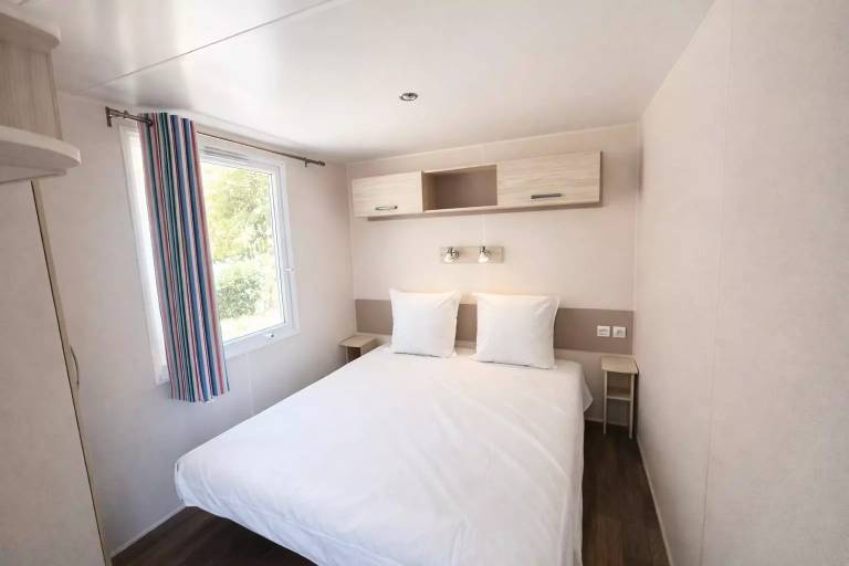 Campsite Le Parc Des Chênes - Air-conditioned mobile home with 2 bedrooms 4 people — photo 3