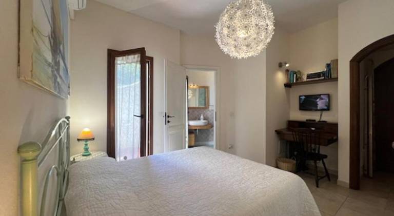 House with 2 rooms for 6 persons — photo 2