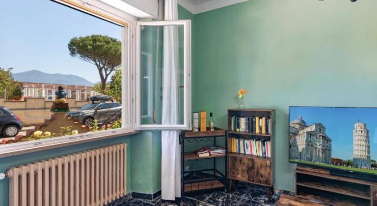 Holiday apartment with 3 rooms for 8 persons in San Giuliano Terme