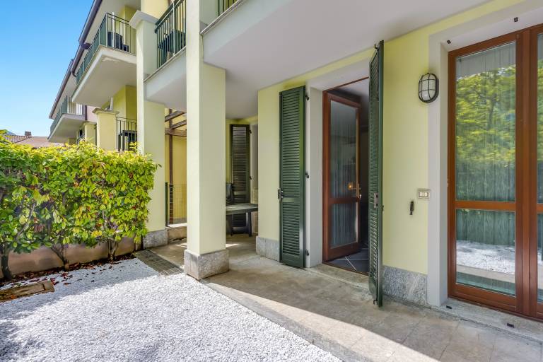 Children-friendly holiday apartment with terrace & garden | Mountain view | Next to the beach | Dogs allowed — photo 3