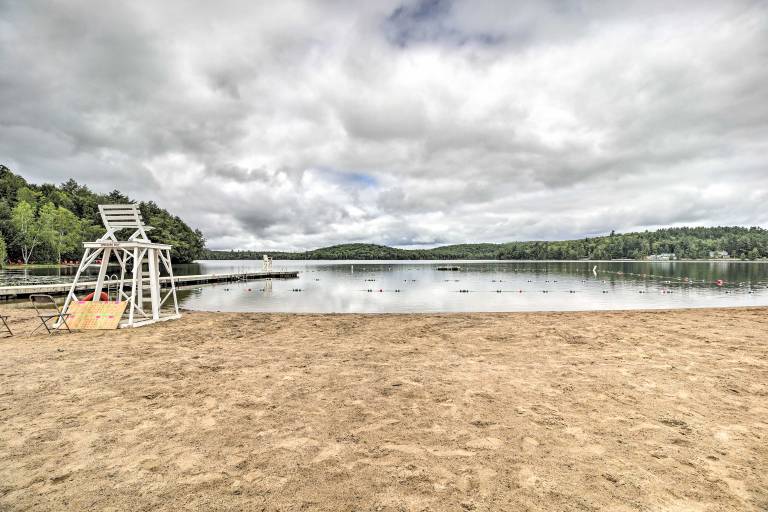 Pet-Friendly Saranac Lake Retreat w/ Deck & Yard — photo 2