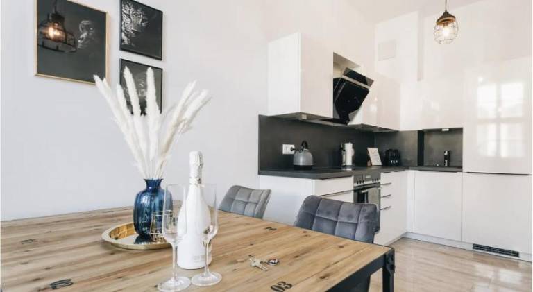 TIP! Zentraler geht's nicht! Premium Apartment in der Altstadt — photo 2