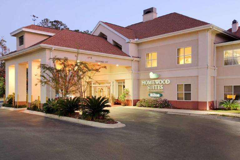 Homewood Suites by Hilton Tallahassee in Live Oak, FL