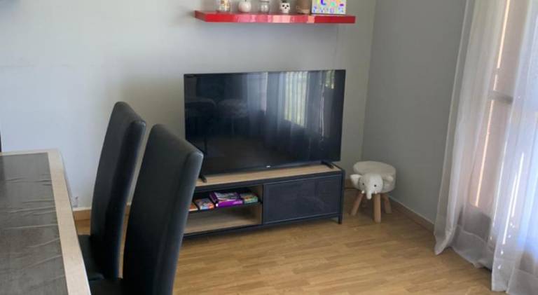 Holiday apartment with 2 rooms for 6 persons in Chinon