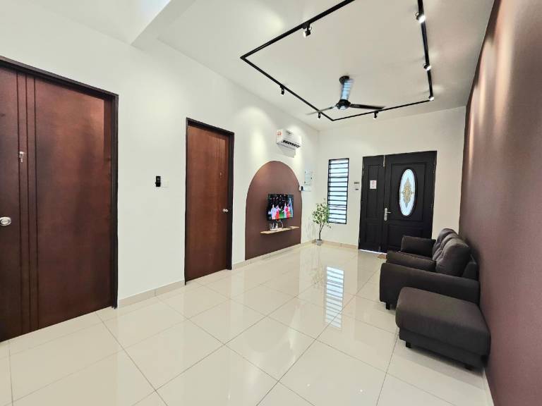 1300 m&sup2; Ferienhaus