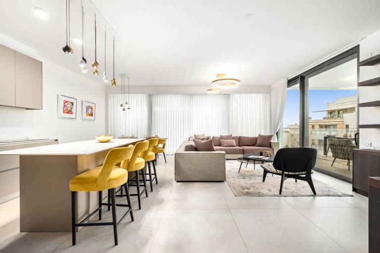 Apartment  Tel Aviv District