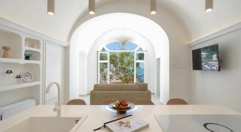 Holiday apartment with garden & terrace — photo 4