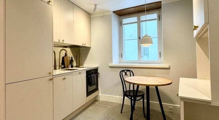 Apartment | Close to Town Hall Square — photo 4