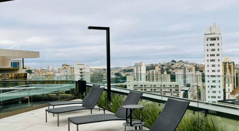 Rental apartment with jacuzzi & pool | Perfect for remote work — photo 4