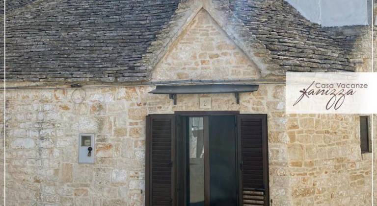 House with 1 room for 5 persons in Alberobello