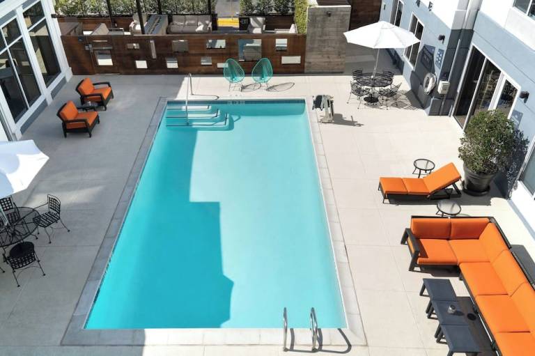 Aloft Mountain View