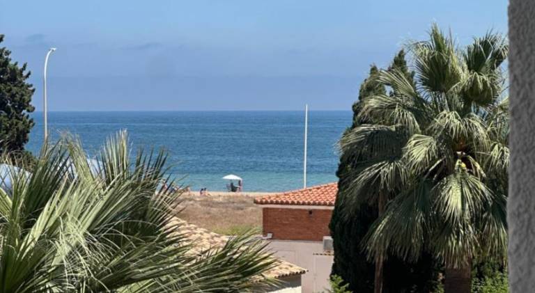 Apartment with pool in Denia