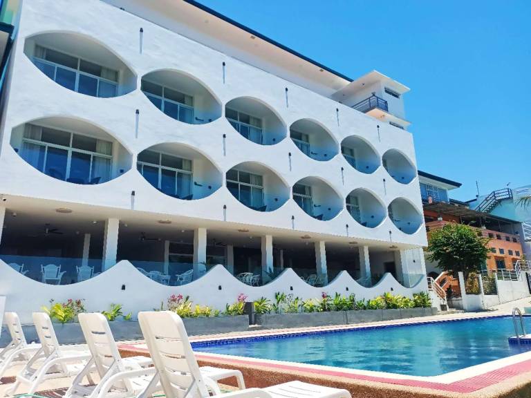 Puerto Galera Seaview Resort in Puerto Galera