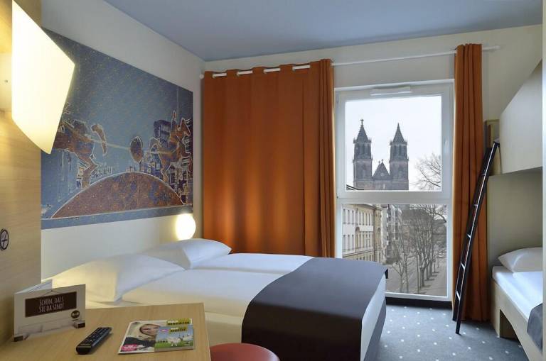 B&B HOTEL Magdeburg-City — photo 2