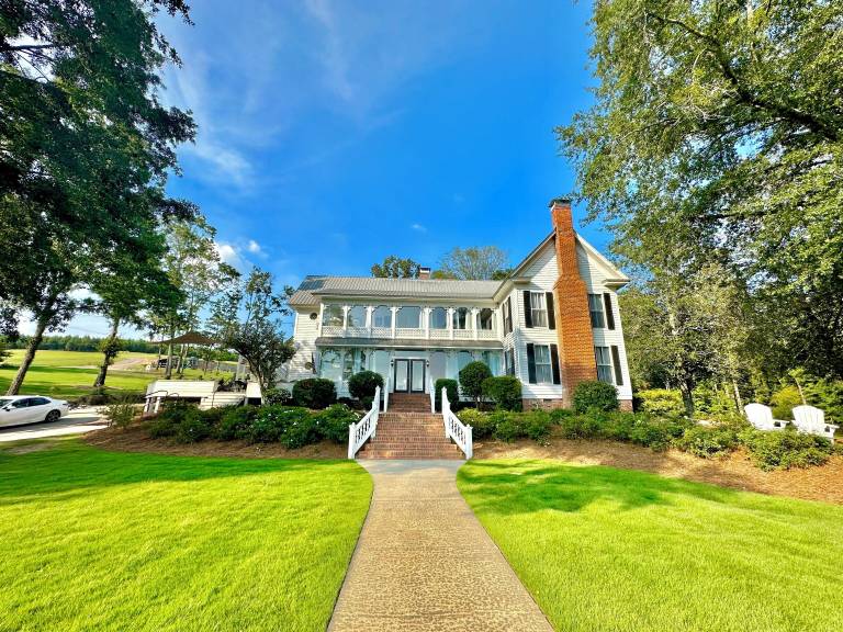 House Cedar Bluff