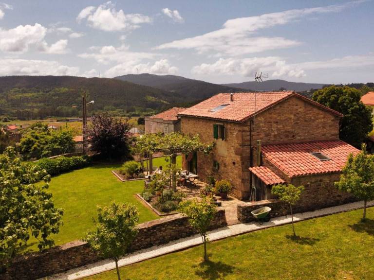 Casa Ponteceso de Cabana