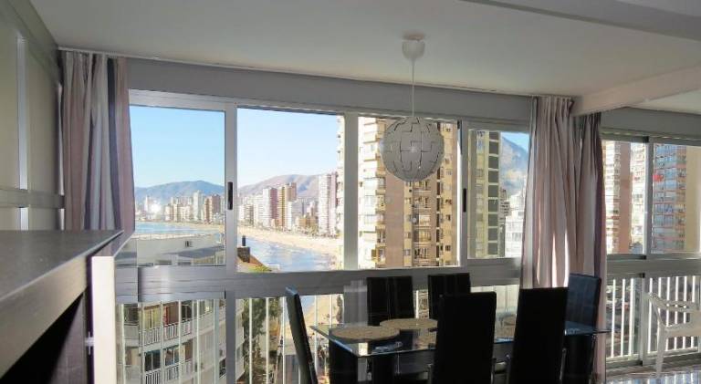 Apartment with private pool — photo 4