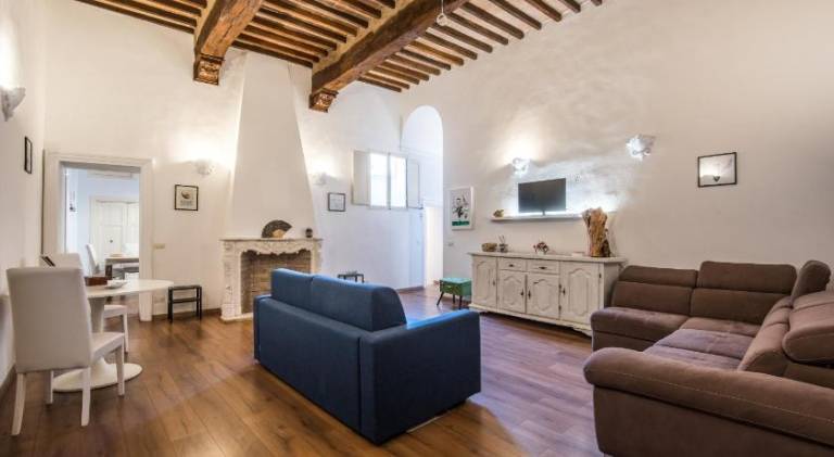 Incantevole Appartamento Banchi di Sopra in Siena