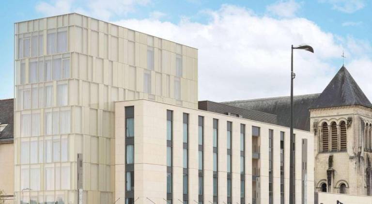 Hampton by Hilton Tours Centre — photo 2