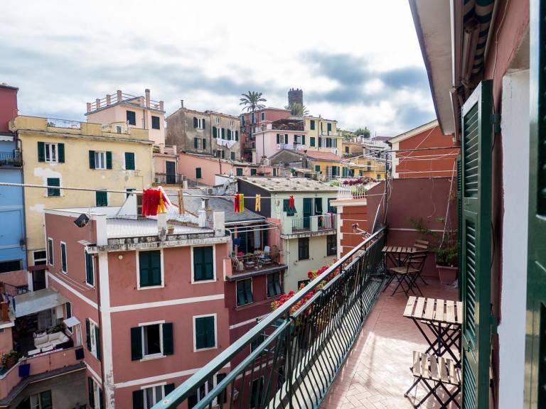 Holiday apartment with 2 rooms for 6 persons in Vernazza