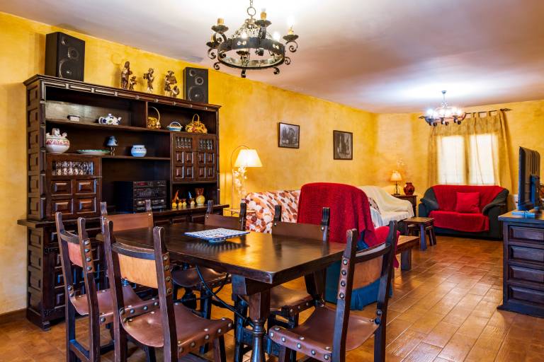 Country House 'La Covacha' with Mountain View, Private Garden and Wi-Fi — photo 4