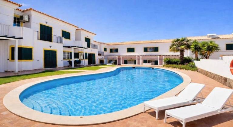 Casa Da Luz 18 - swimming pool and beach Town house in Lagos