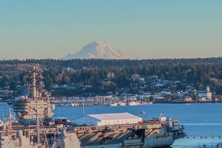 Walk to Shipyard: Bremerton Home w/ Patio! — photo 2