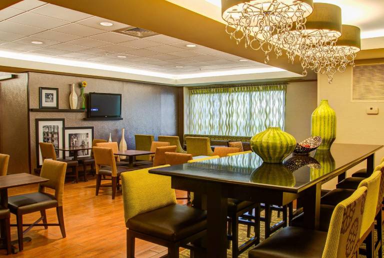 Hampton Inn Frankfort — photo 3