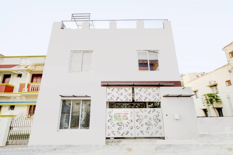 OYO 80300 Almighty Homes