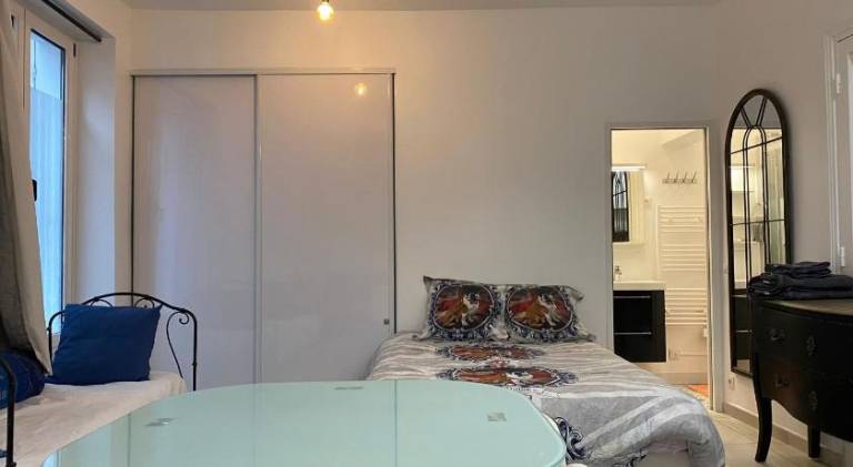 Apartment | Close to Sacré-Cœur — photo 2