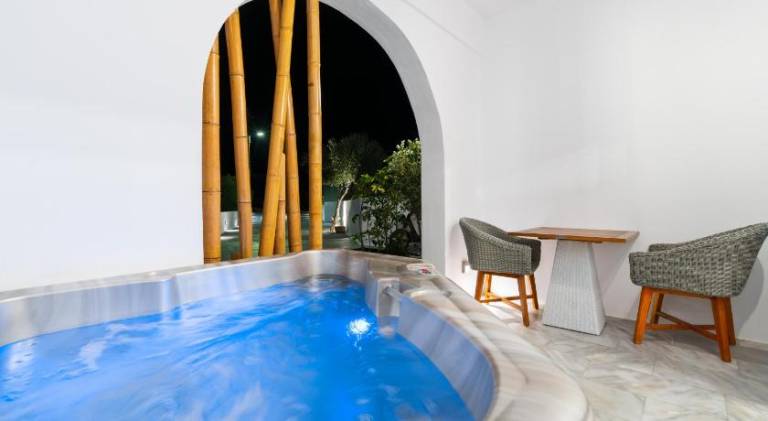 Oliva Suites Santorini — photo 3