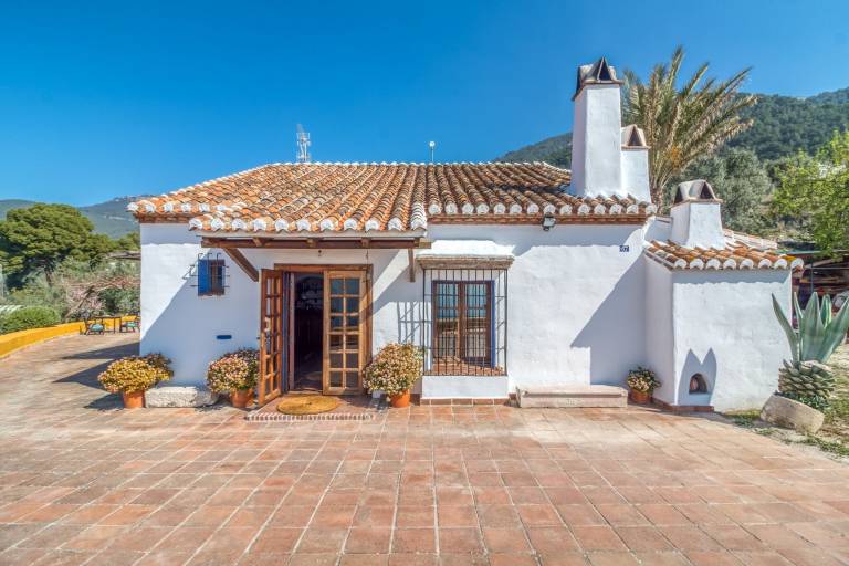 Casa rural Alcaucín