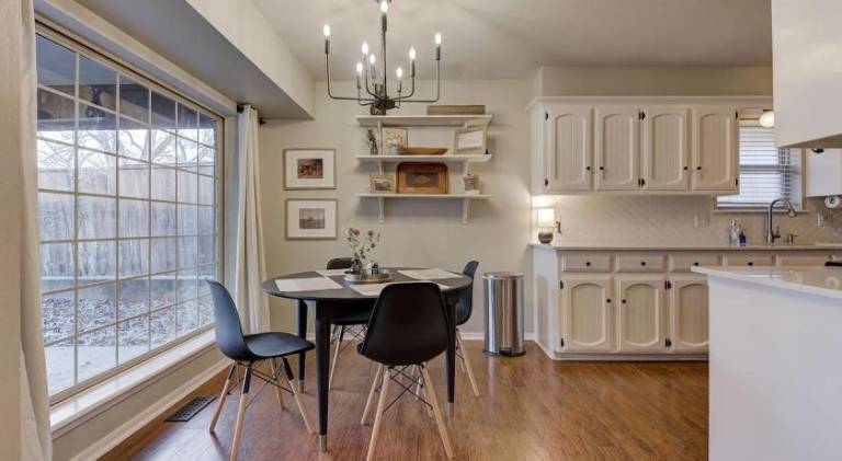 Big house | Perfect for remote work | Pets are welcome — photo 3
